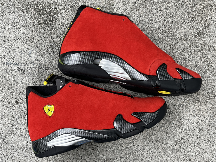 Air Jordan 14 Ferrari details