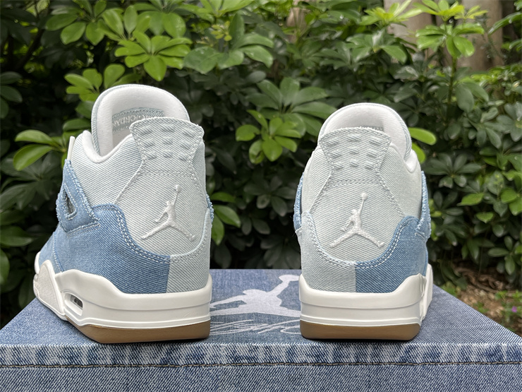 Air Jordan 4 Denim “Worn Blue” heel