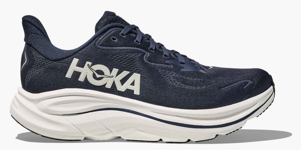 Hoka Clifton 10 black white