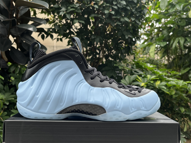 Nike Air Foamposite One Psychic Blue and Black