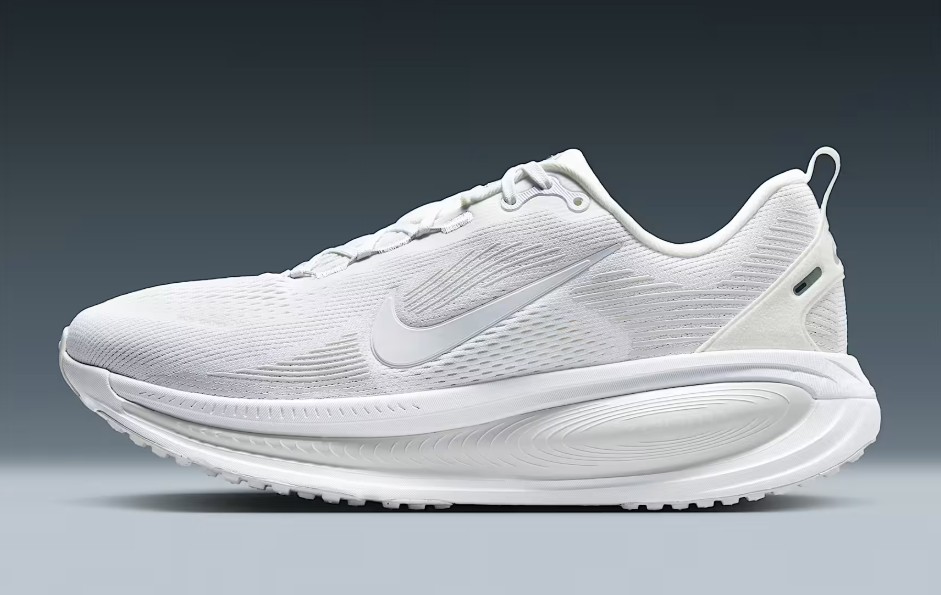 Nike Vomero 18