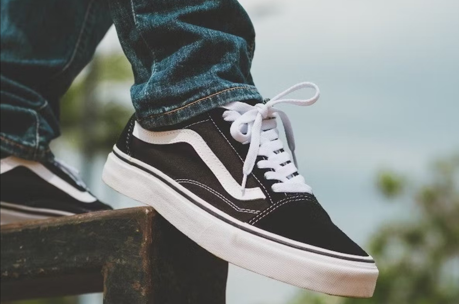best sneakers under $100