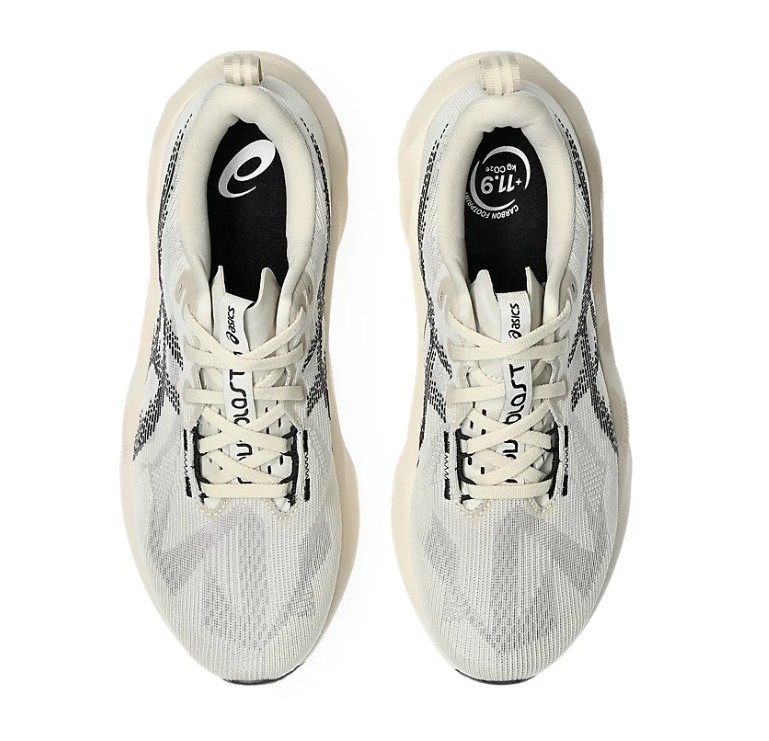 ASICS Novablast 5 sneakers