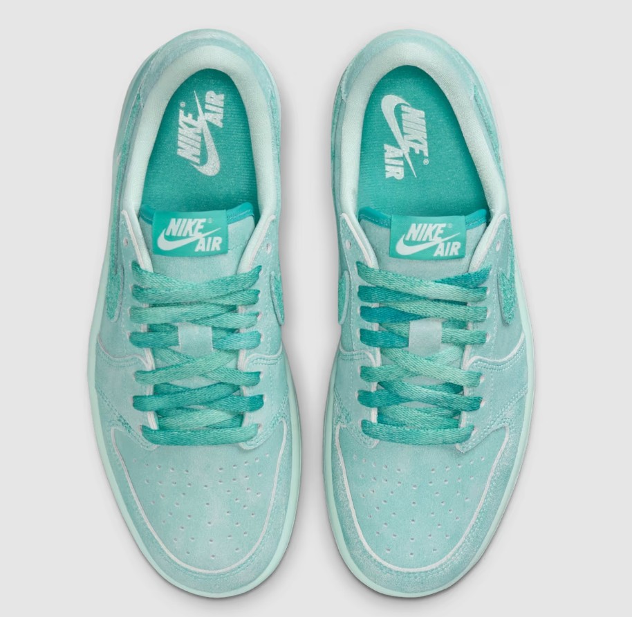Air Jordan 1 Low OG Washed Teal sneakers