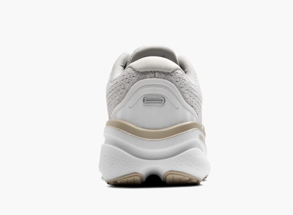 Brooks Ghost Max 2 shoes