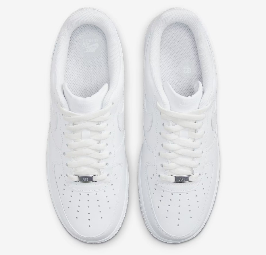 Nike Air Force 1 '07 shoes