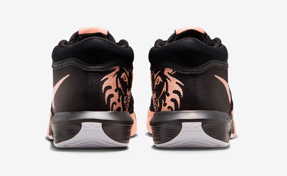 Nike LeBron Witness 8 heels