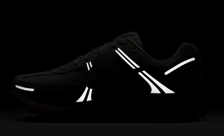 Nike Zoom Vomero 5 night
