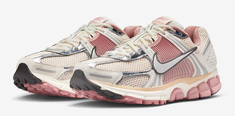 Nike Zoom Vomero 5 running shoes