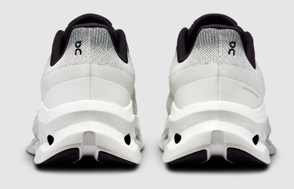 On Cloudtilt shoes