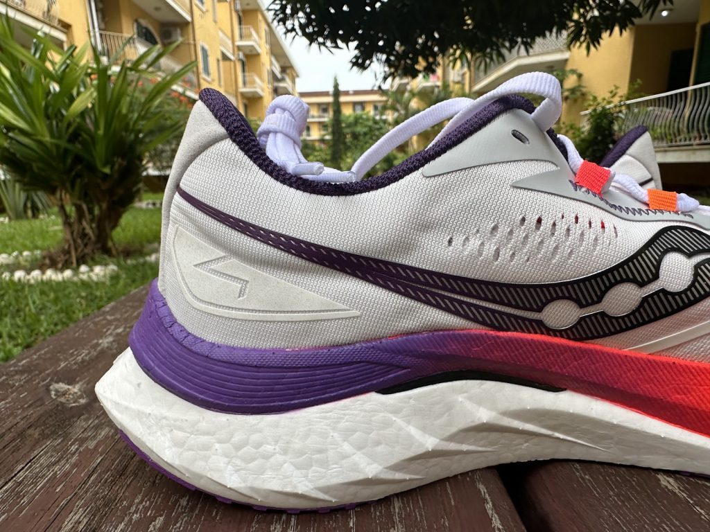 Saucony Endorphin Speed 4 white violet heel