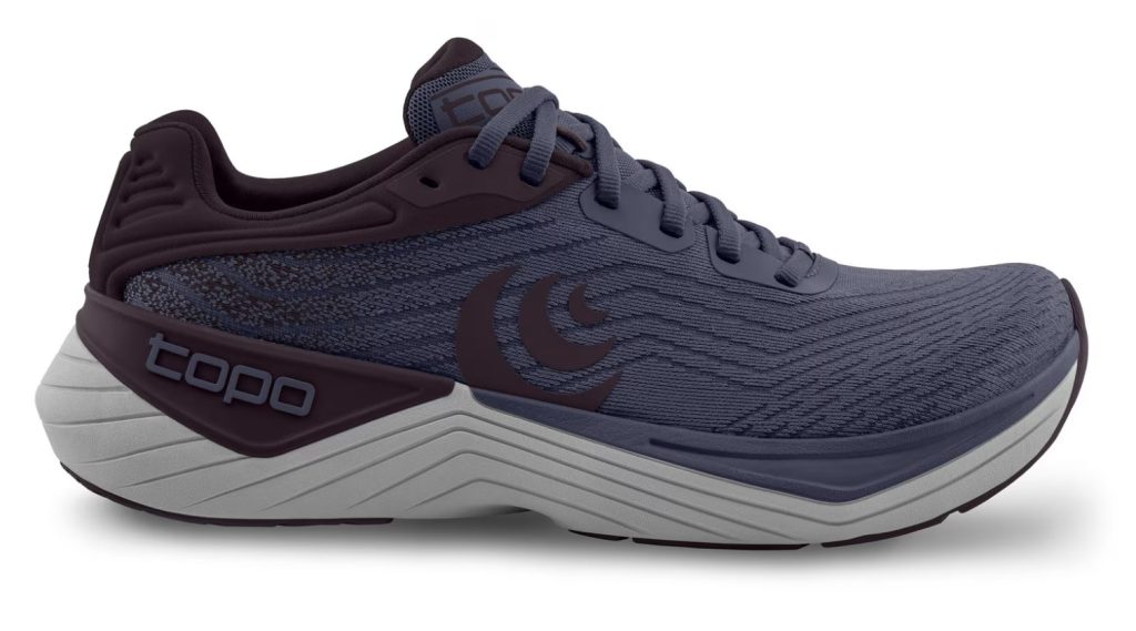 Topo Athletic Ultrafly 5