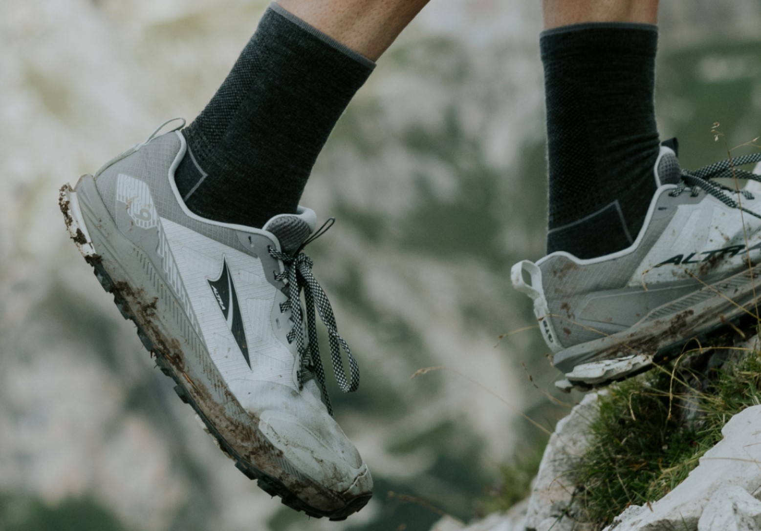 best hiking sneakers for men during summer