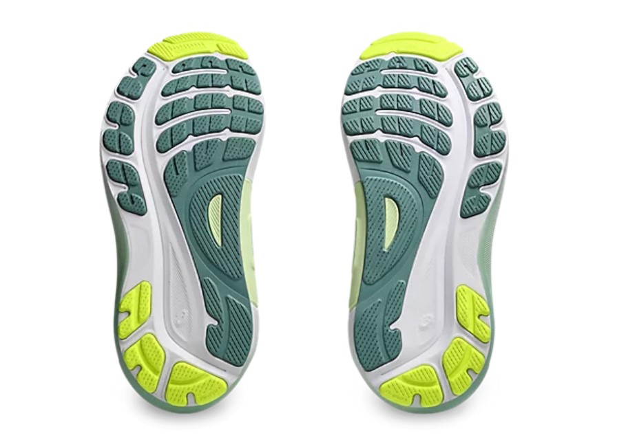 ASICS Gel-Kayano 31 bottom
