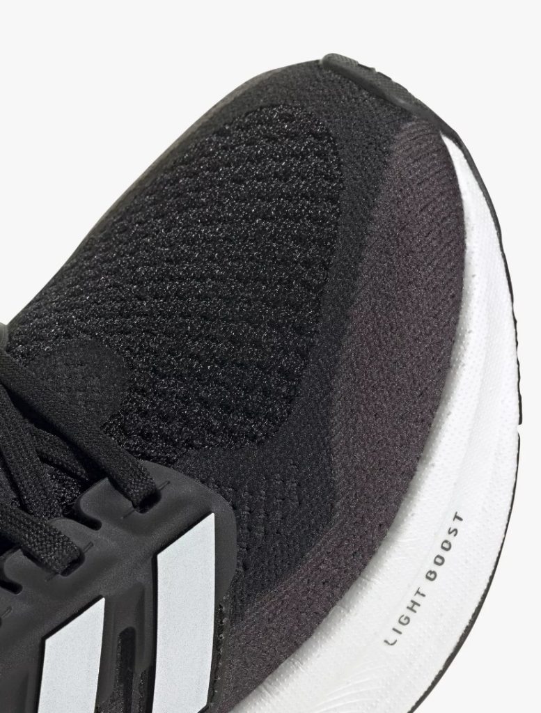 Adidas Ultraboost 5 upper