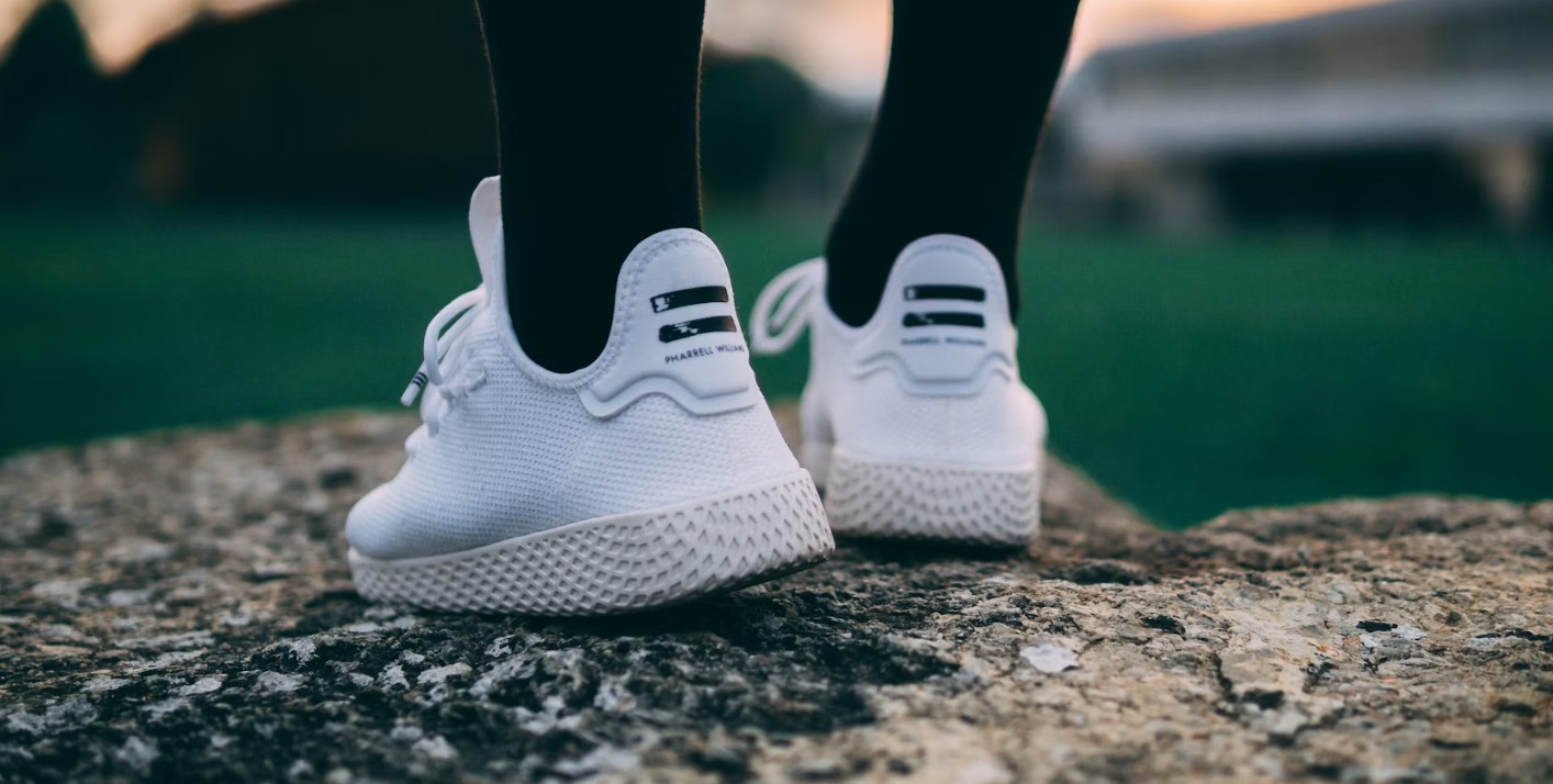 Best Travel Sneakers for women