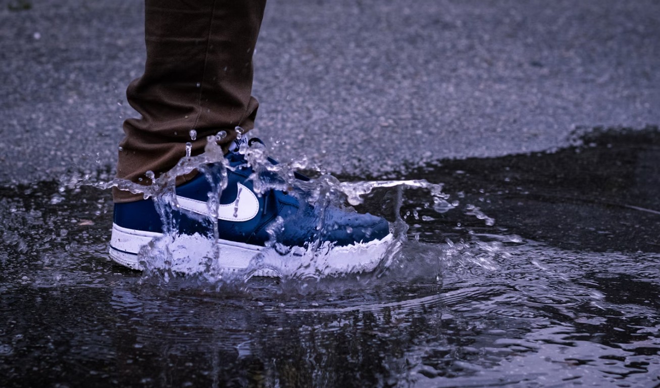Best Waterproof Sneakers