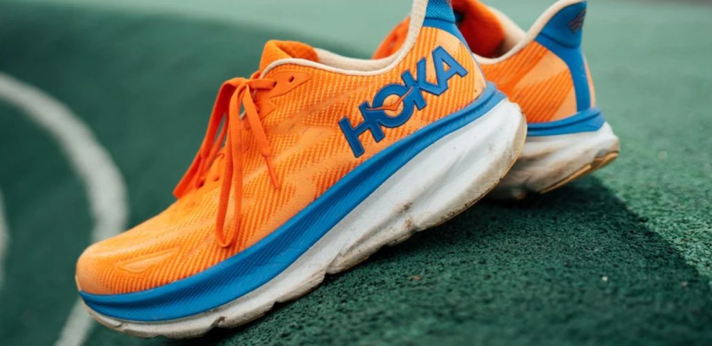 HOKA Clifton 9 reviews