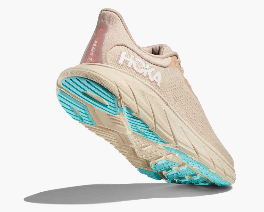 Hoka Arahi 7 shoe