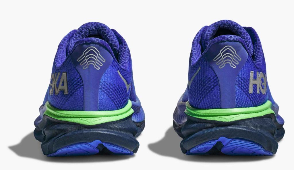 Hoka Clifton 9 GTX heels