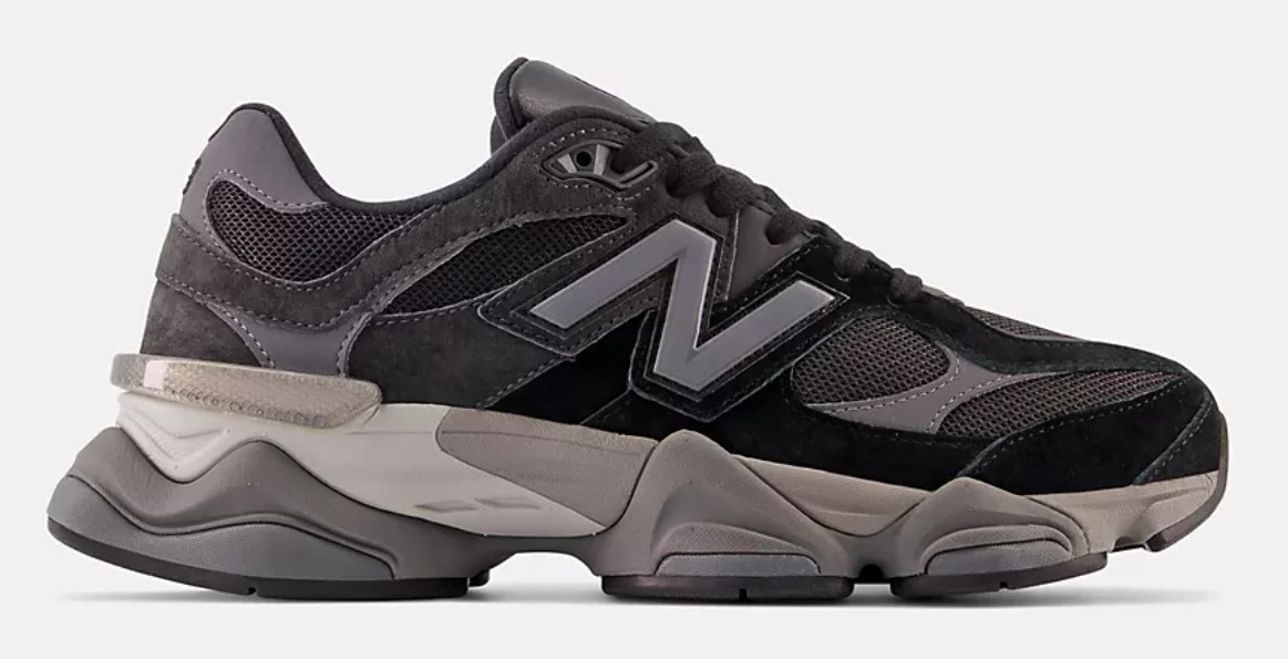 black New Balance 9060