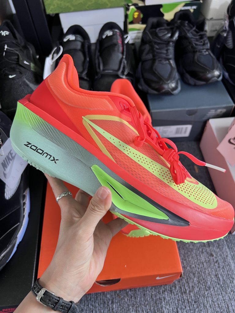 Nike Zoom Fly 6 style