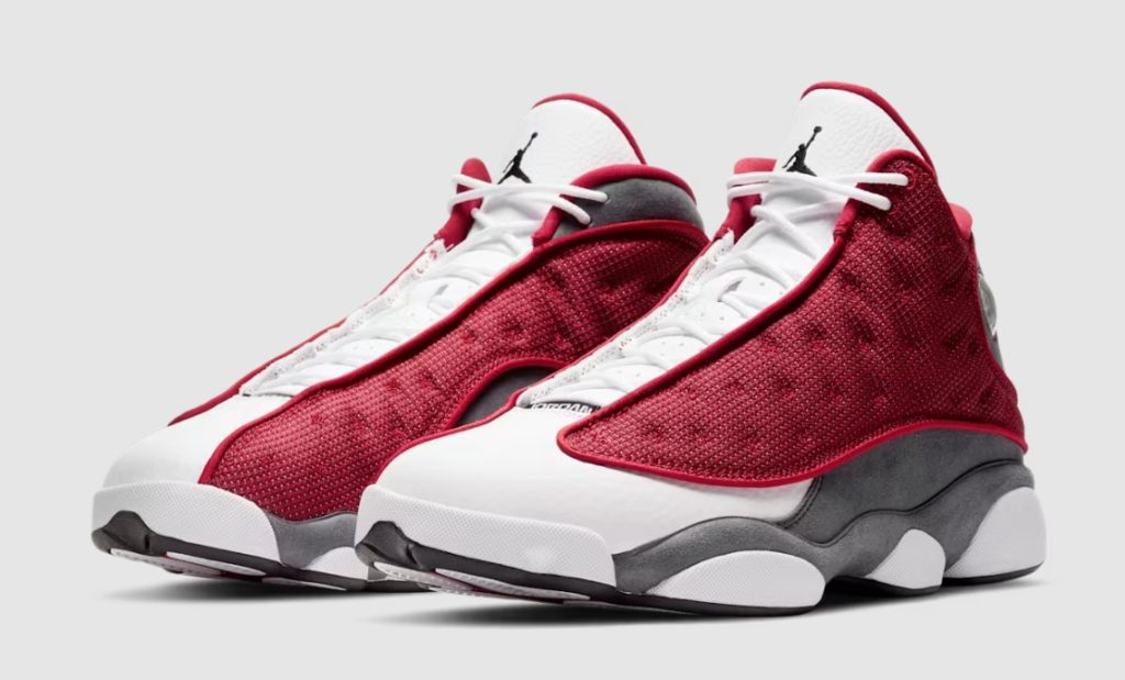 Air Jordan 13 Red Flint running sneakers