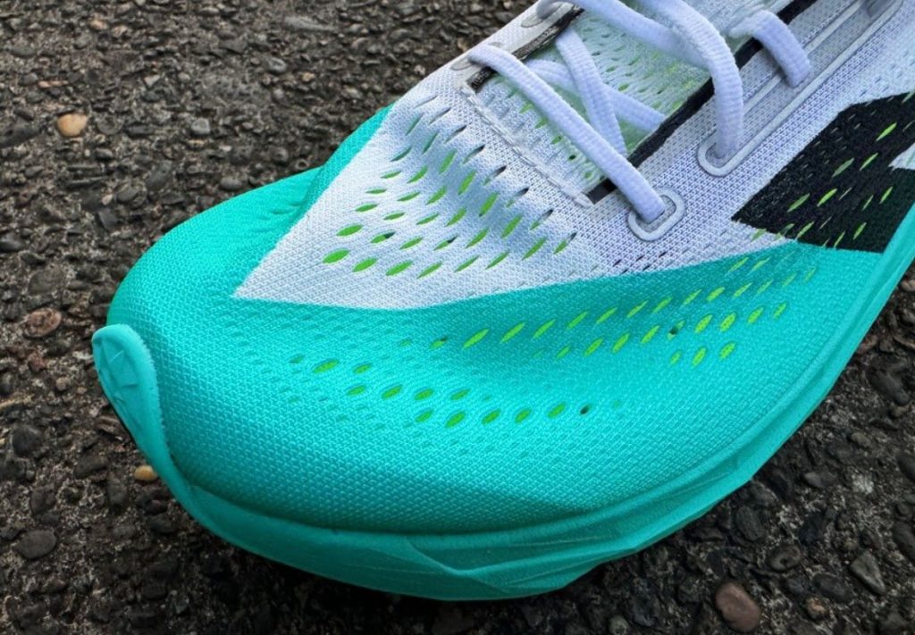 New Balance FuelCell SuperComp Pacer v2 upper