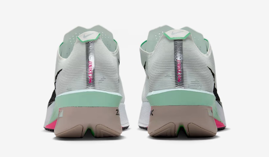 Nike Vaporfly 4 heels
