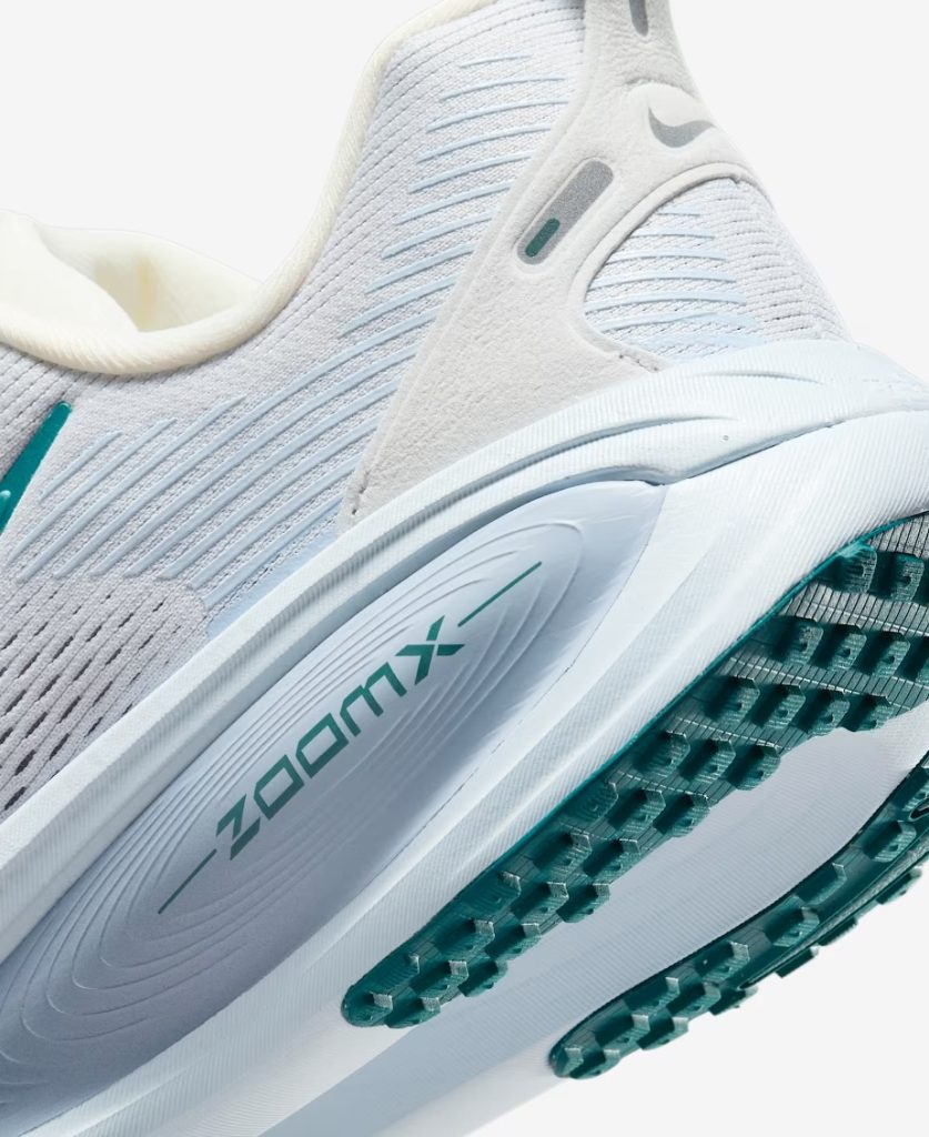 Nike Vomero 18 midsole