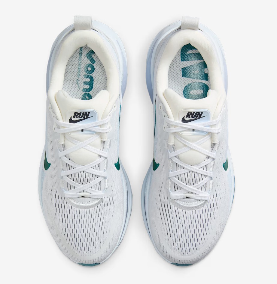 Nike Vomero 18 sneakers
